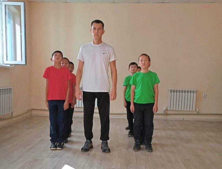 «Жарысайық бәріміз!» атты асықату, тоғыз кұмалақ ойындарынан жарыс