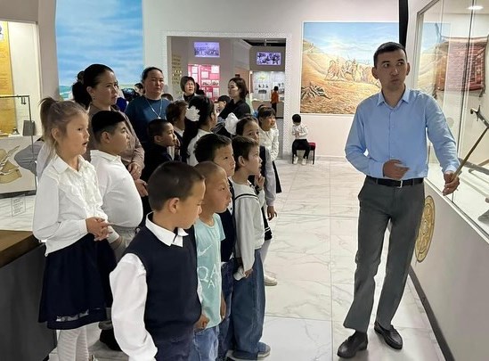 Әбіш Кекілбаев мұрағатына саяхат